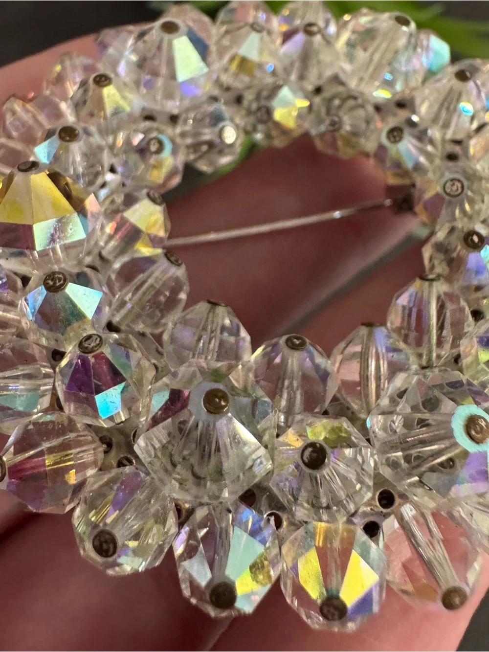 Vintage 50s Retro Aurora Borealis Faceted Crystal Bead Wreath Circle Brooch Pin
